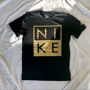 NIKE T-SHIRT (MENS)